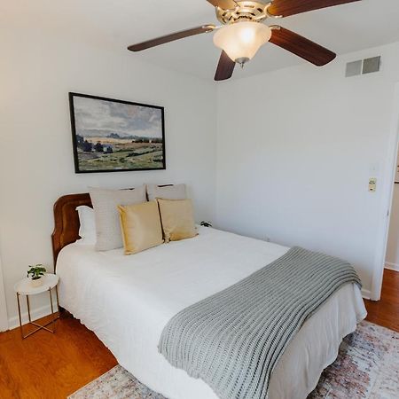 Centrally Located 2Br Overton Square Unit 2 Fast Wifi Free Parking Yes Pets Memphis Exterior photo