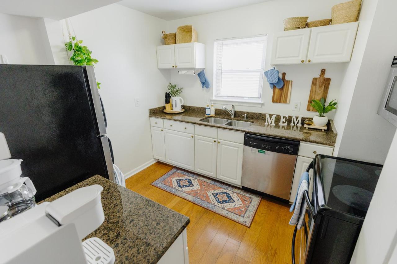 Centrally Located 2Br Overton Square Unit 2 Fast Wifi Free Parking Yes Pets Memphis Exterior photo